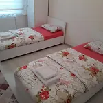 دكتور أصلان للشقق الفندقية 3* إيسينبوغا