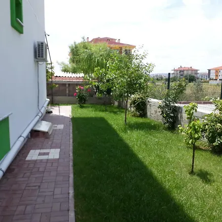 Dr Aslan Aparthotel *