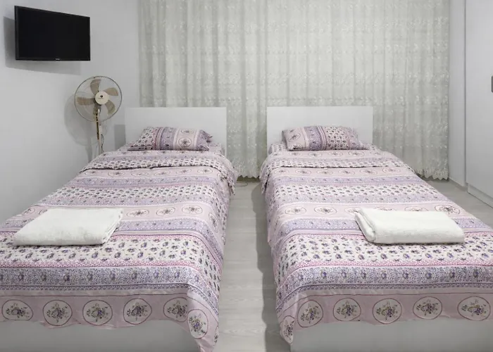 Dr Aslan Lägenhetshotell Esenboga