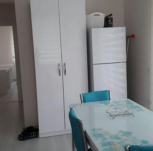 アパートホテル Dr Aslan