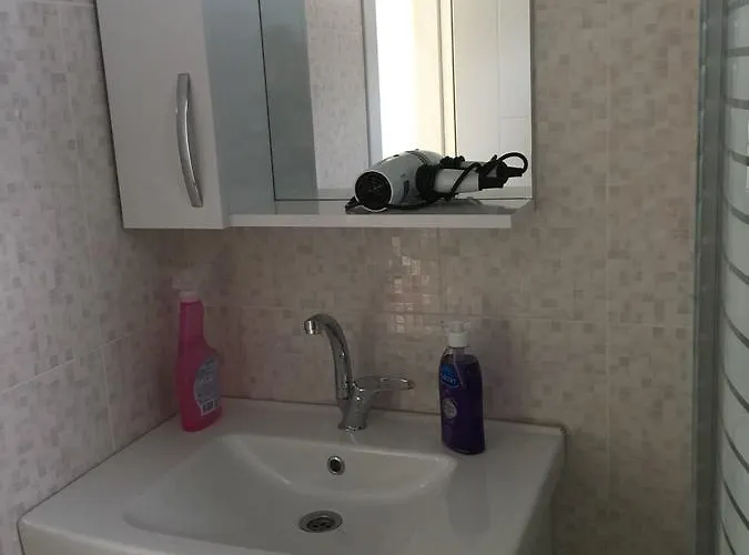 アパートホテル Dr Aslan