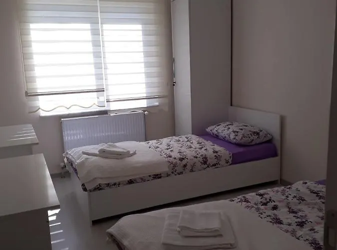 Dr Aslan アパートホテル Esenboga