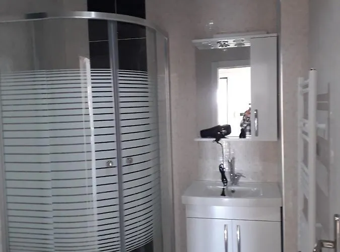 アパートホテル Dr Aslan Esenboga